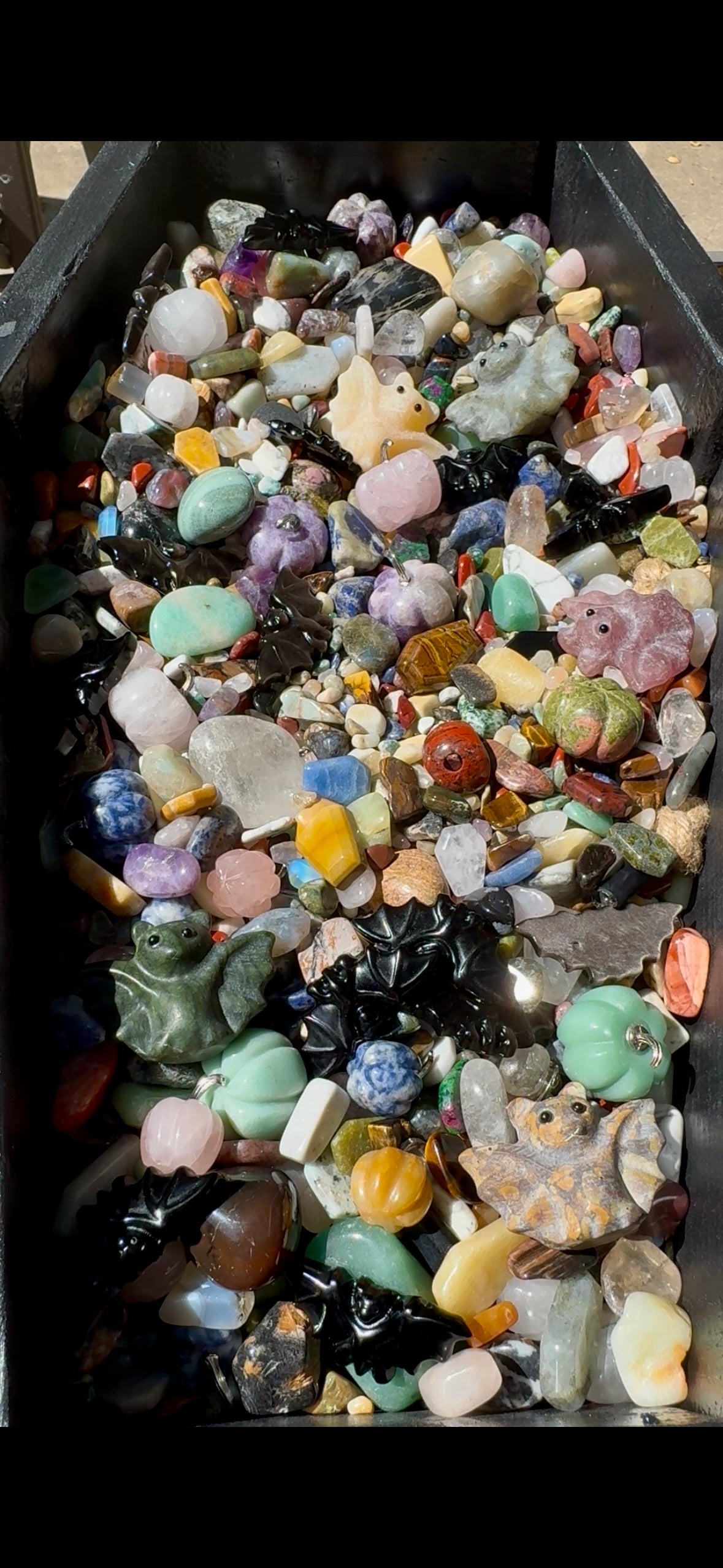 Spooky Crystal Confetti| Halloween Confetti| Pumpkins| Bats| Coffins