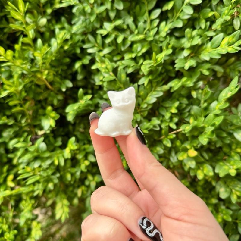 Mini Crystal Cat Carvings| Choose Your Material| One Piece