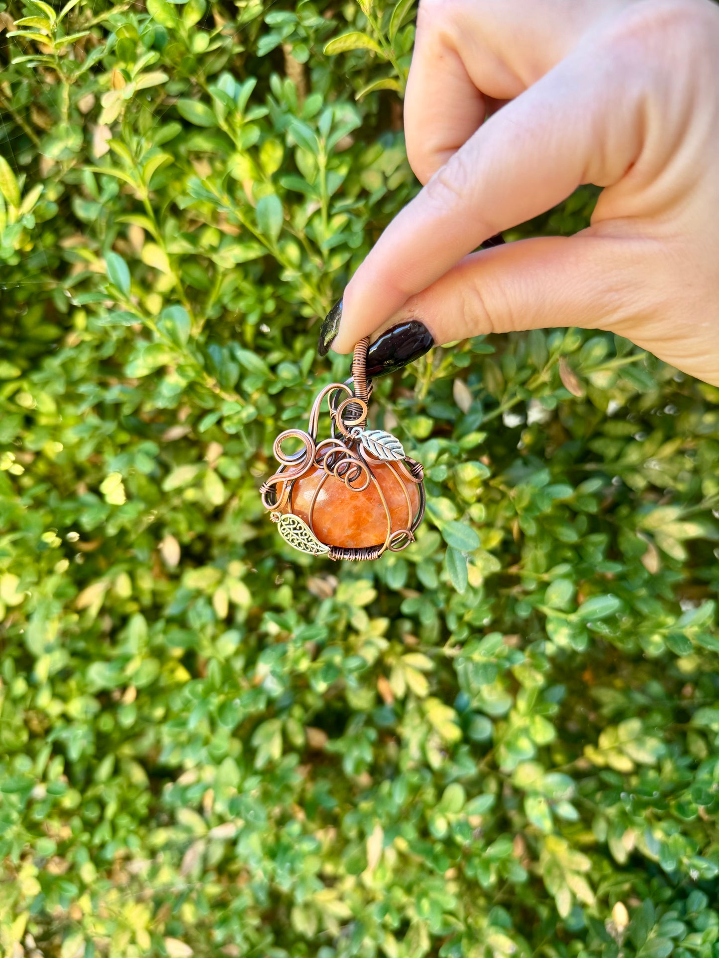 Crystal Wire Wrapped Pendants| Cabs| Halloween| Necklace