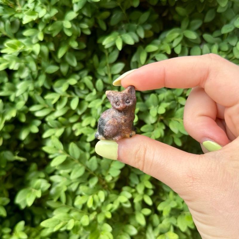 Mini Crystal Cat Carvings| Choose Your Material| One Piece