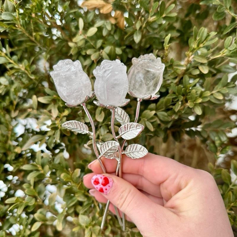 One Crystal Rose Carvings With Metal Stem