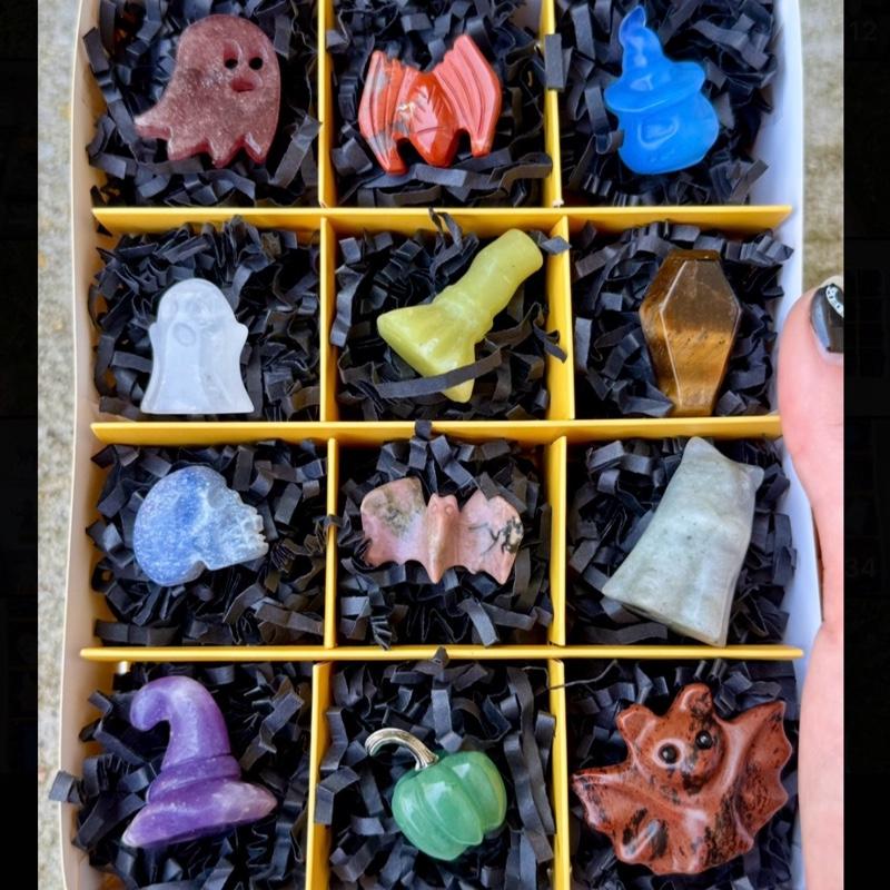 Halloween Mini Crystal Carving Advent Calendar| 12 Days of Halloween