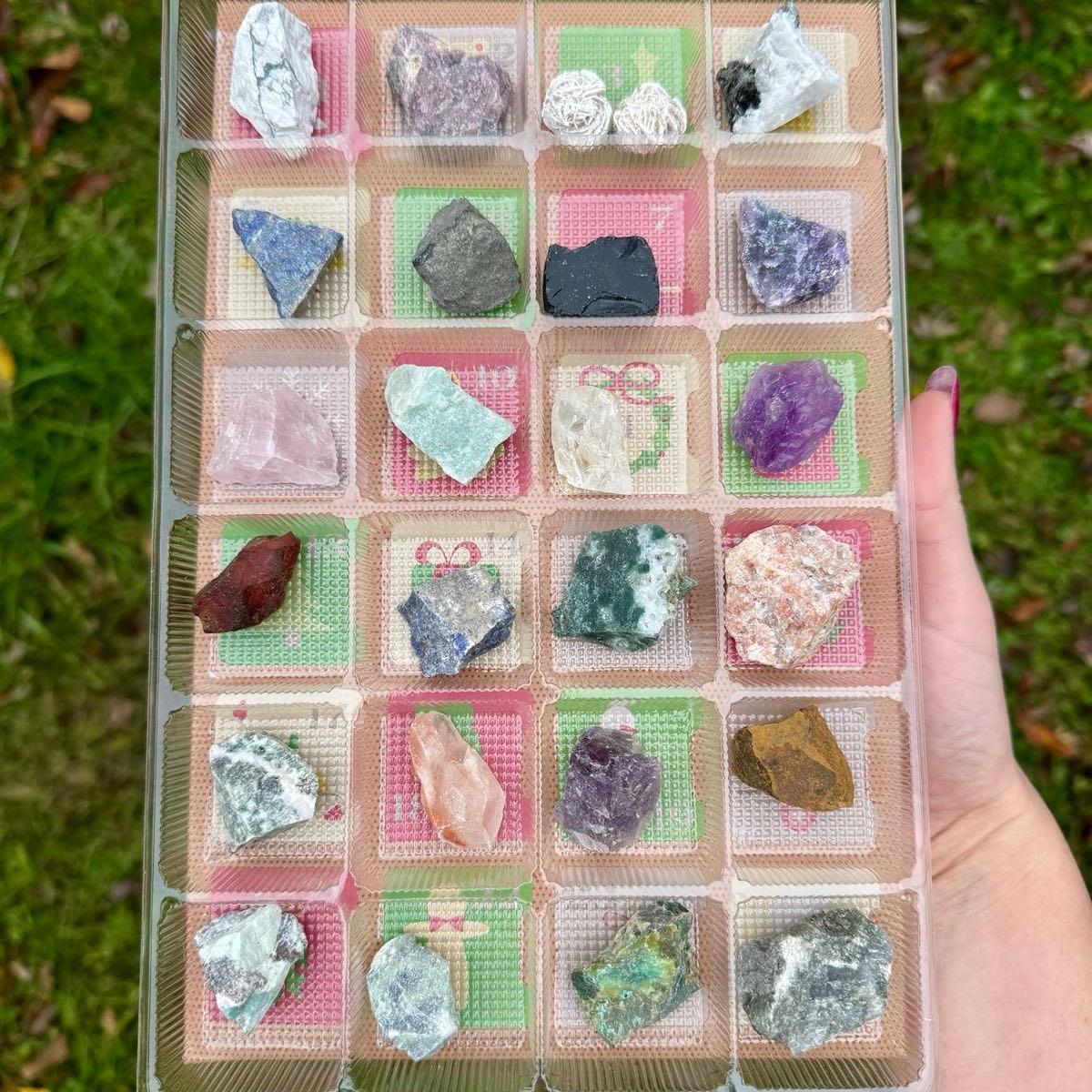 Crystal Carving Holiday Advent Calendar