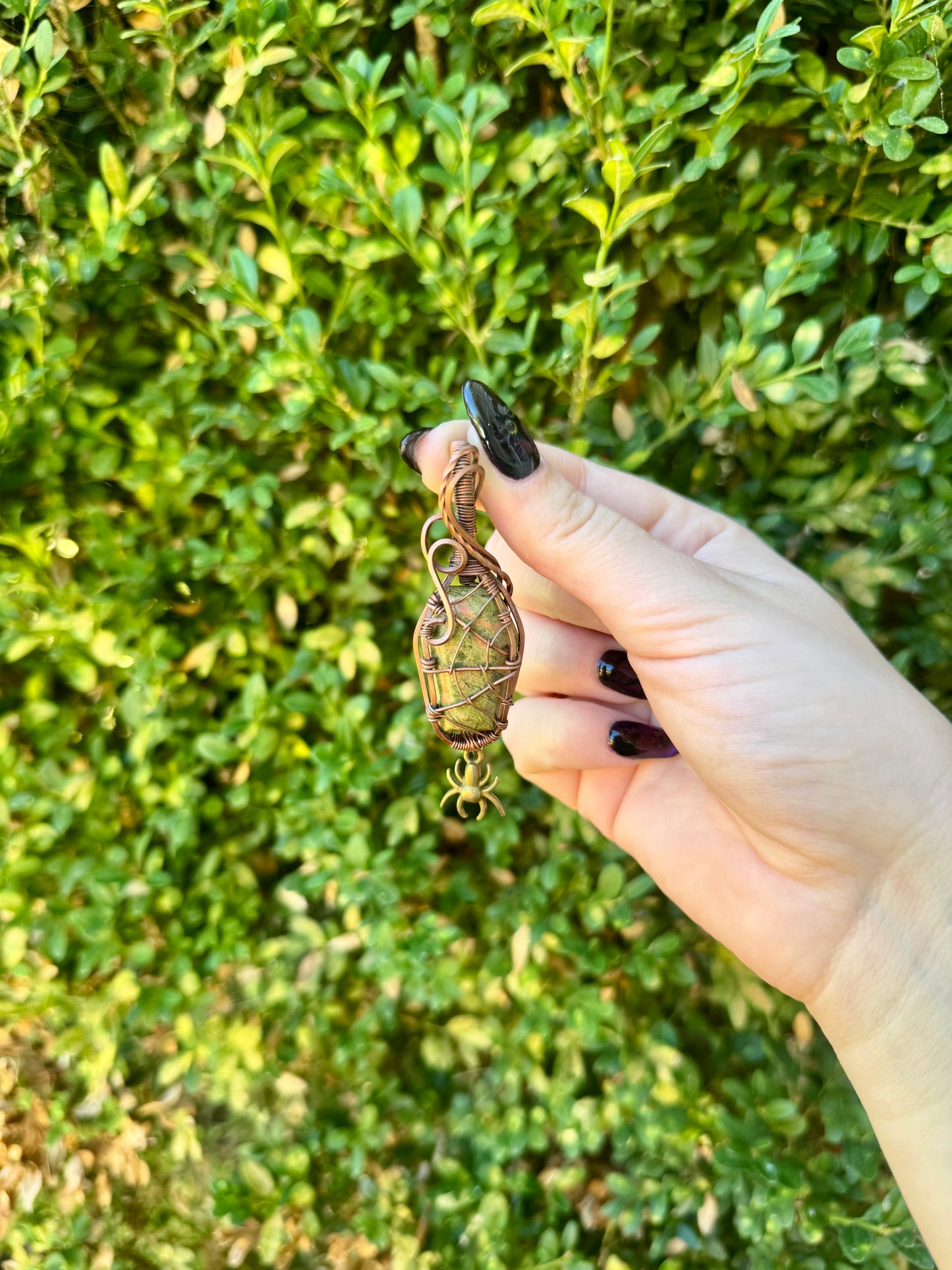 Crystal Wire Wrapped Pendants| Cabs| Halloween| Necklace
