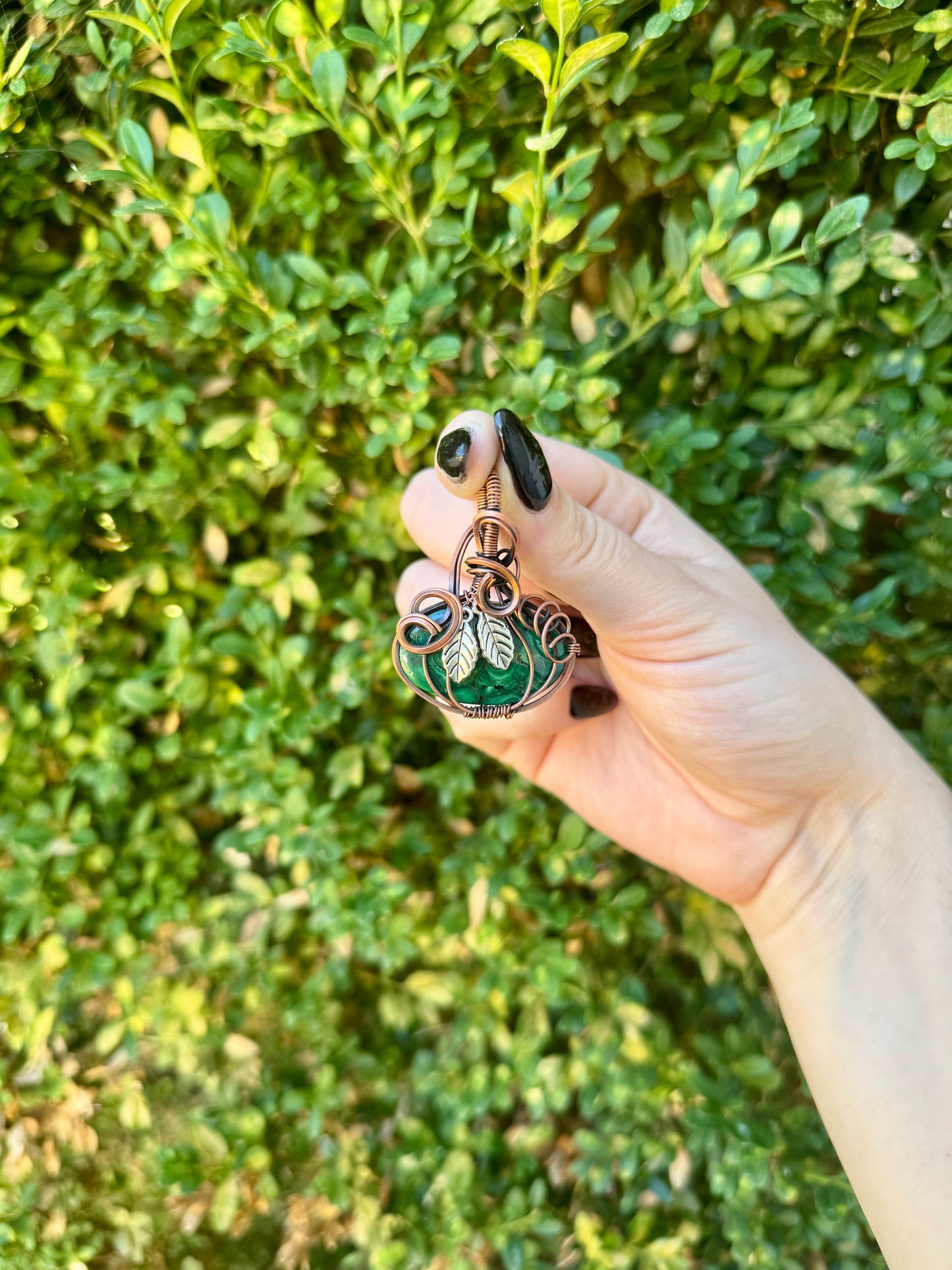 Crystal Wire Wrapped Pendants| Cabs| Halloween| Necklace