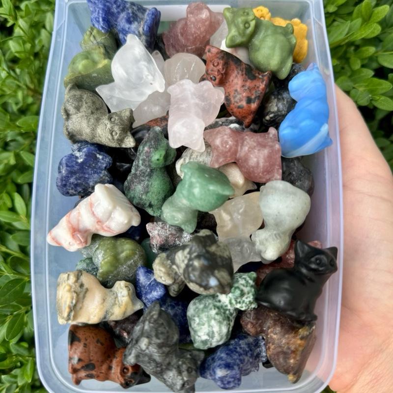 Mini Crystal Cat Carvings| Choose Your Material| One Piece