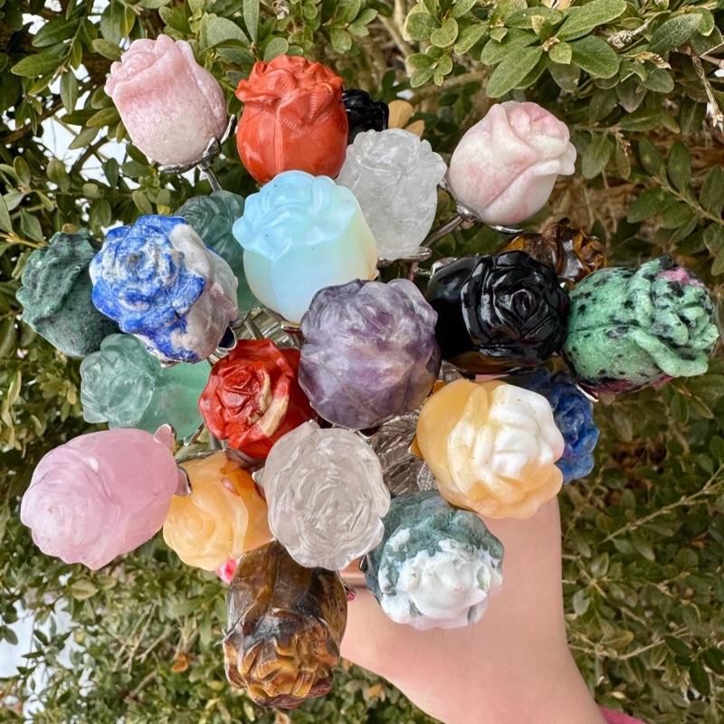 One Crystal Rose Carvings With Metal Stem